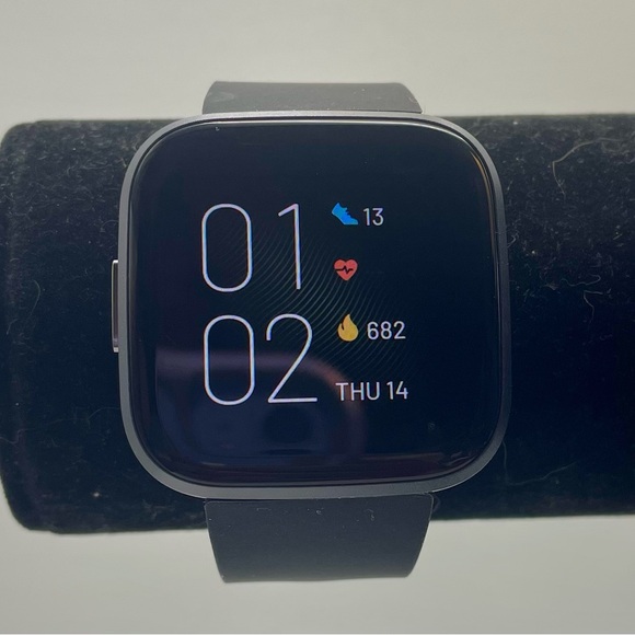 Fitbit Versa 2 Health and Fitness Smartwatch with Black Silicone Band. 8.5 inch
